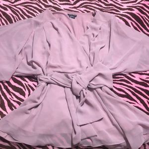 💗💗Gorgeous Flowy Dusty Rose Blouse 💗💗